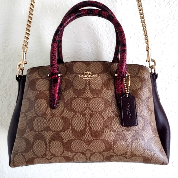 COACH Mini Sage Carryall In Signature Canvas F84623 - Picture 1 of 13